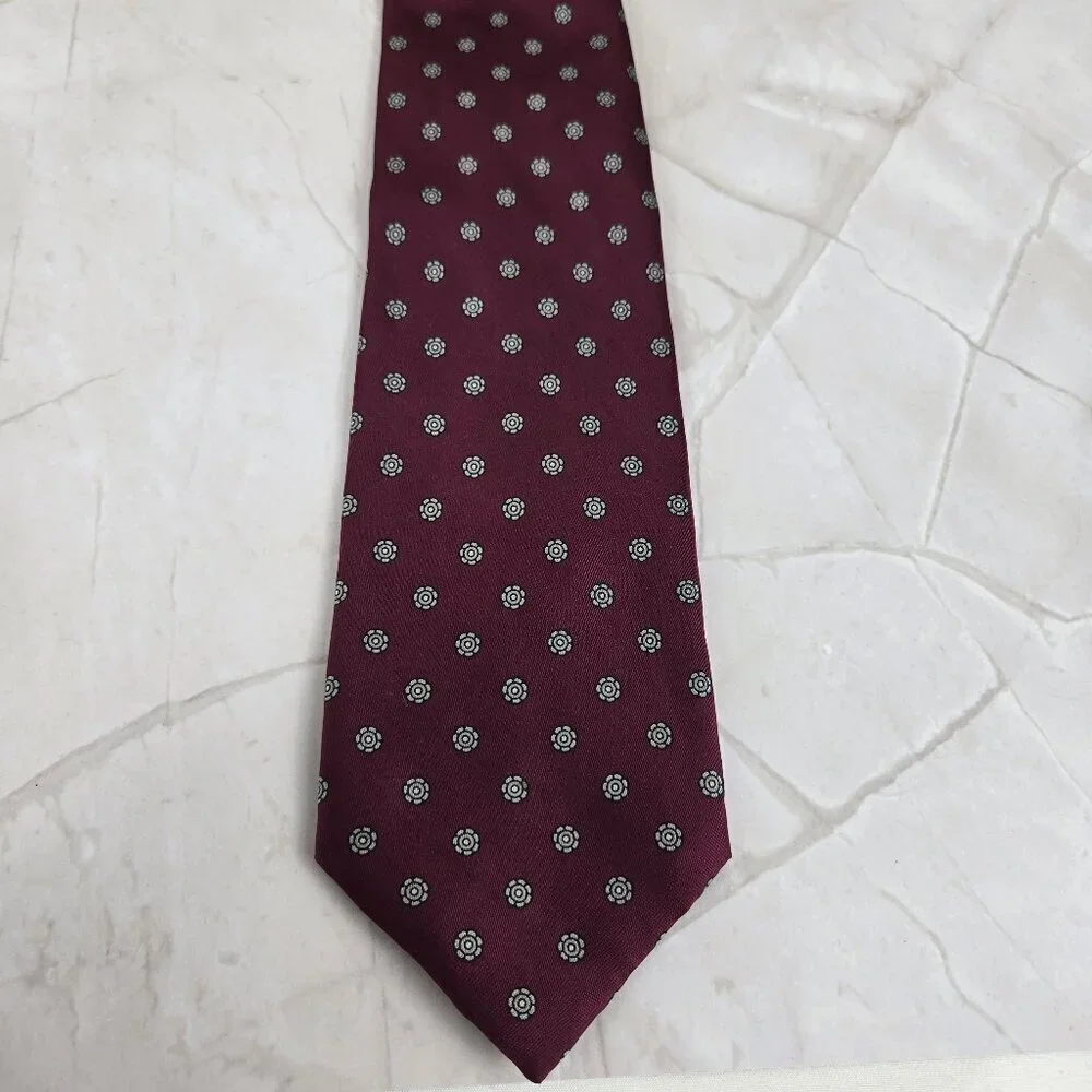 100% Silk Men's Tie Dark Red Small Gray Flower Pattern Made in Italy
